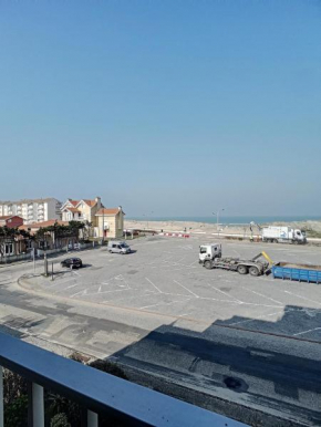 appartement en frond de mer 4150